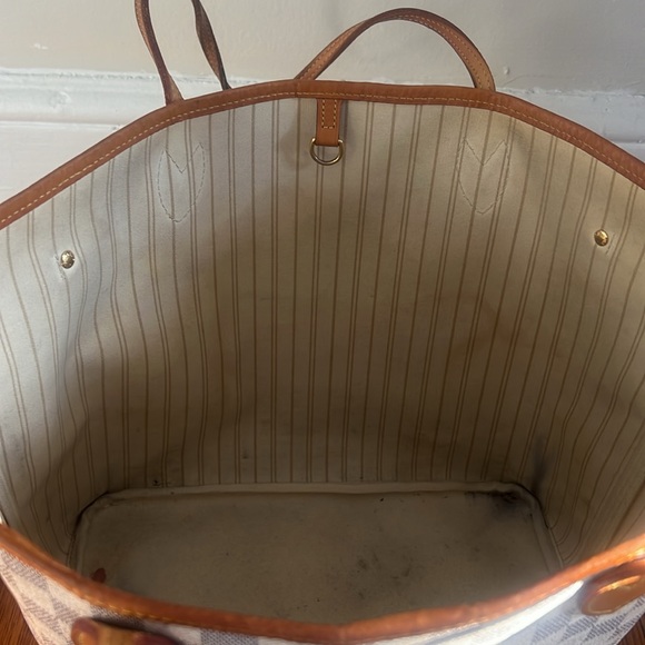 Louis Vuitton Damier Azur Neverfull - Picture 10 of 16